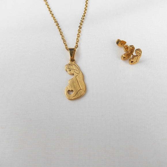 New Mom Gold Necklace Set - Picture 4 of 6